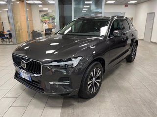 VOLVO XC60 B4 (d) automatico Essential