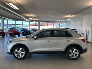 AUDI Q3 35 TDI S tronic Business Advanced