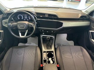 AUDI Q3 35 TDI S tronic Business Advanced