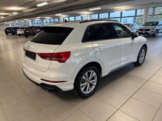 AUDI Q3 35 TFSI S tronic S line edition