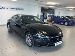 MASERATI Ghibli L4 330 CV MHEV Gransport