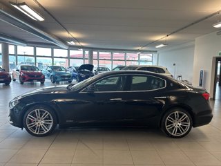 MASERATI Ghibli L4 330 CV MHEV Gransport