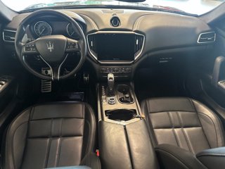 MASERATI Ghibli L4 330 CV MHEV Gransport