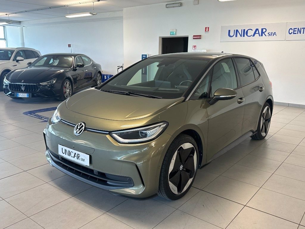 VOLKSWAGEN ID.3 Pro Performance