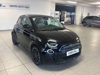 FIAT 500 La Prima Berlina 42 kWh