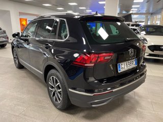 VOLKSWAGEN Tiguan 2.0 TDI SCR Life