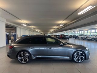 AUDI RS 4 Avant