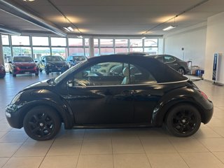 VOLKSWAGEN New Cabriolet Beetle 1.6 Cabrio