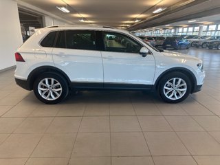 VOLKSWAGEN Tiguan 2.0 TDI SCR DSG 4MOTION Advanced BMT