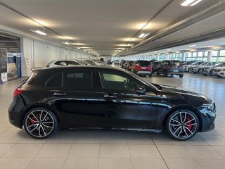 MERCEDES A 35 AMG 4Matic Premium Plus AMG Line