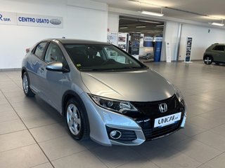 HONDA Civic 1.6 i-DTEC Elegance Navi
