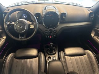 MINI Mini 2.0 Cooper SD Yours Countryman ALL4