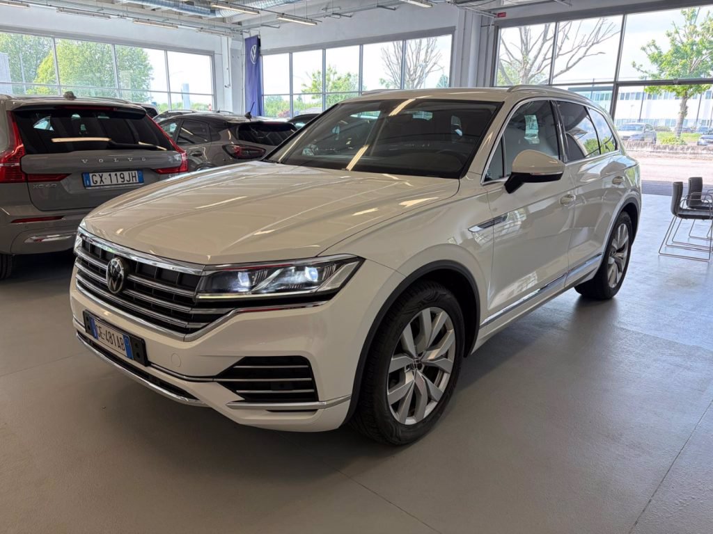 VOLKSWAGEN Touareg 3.0 V6 TDI SCR Elegance