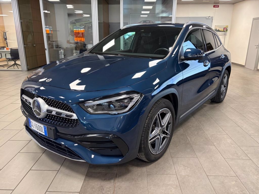 MERCEDES GLA 200 d Automatic 4Matic Premium