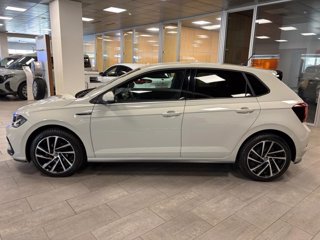 VOLKSWAGEN Polo 1.0 TSI R-Line