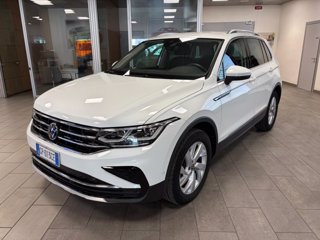 VOLKSWAGEN Tiguan 2.0 TDI 150 CV SCR DSG 4MOTION Elegance