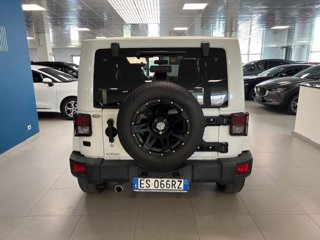 JEEP Wrangler 2.8 CRD DPF Sahara Auto