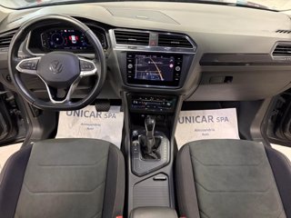 VOLKSWAGEN Tiguan 2.0 TDI 150 CV SCR DSG Elegance